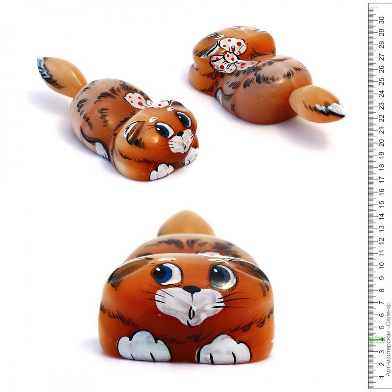Кошка Люська